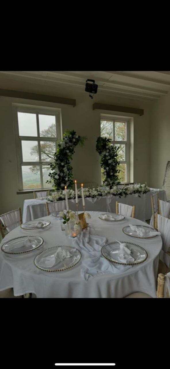 Whiston Hall Экстерьер фото